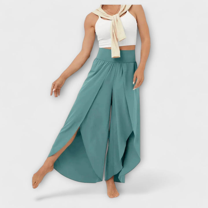 Saoirse - Chic Relaxed Trousers