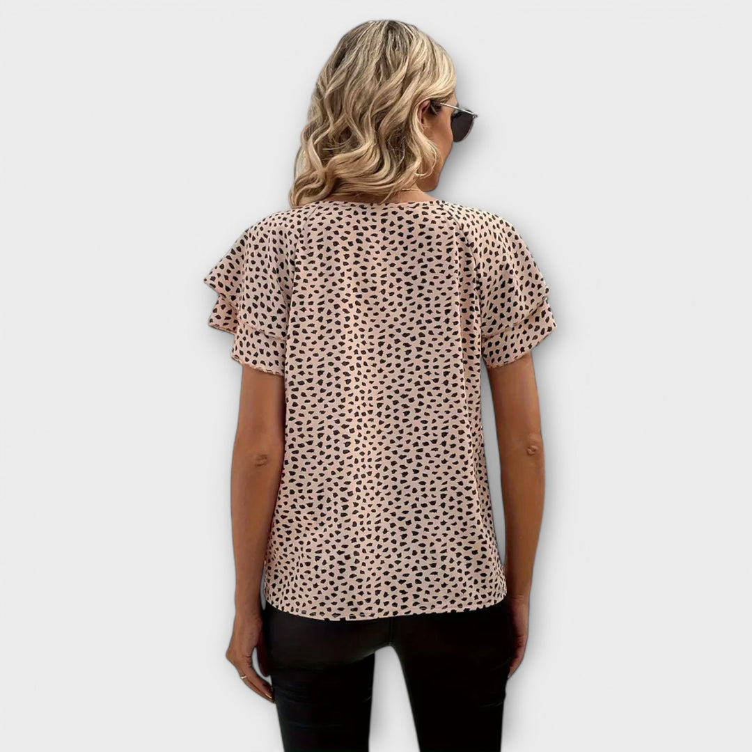 Órla - Elegant Ruffled Top