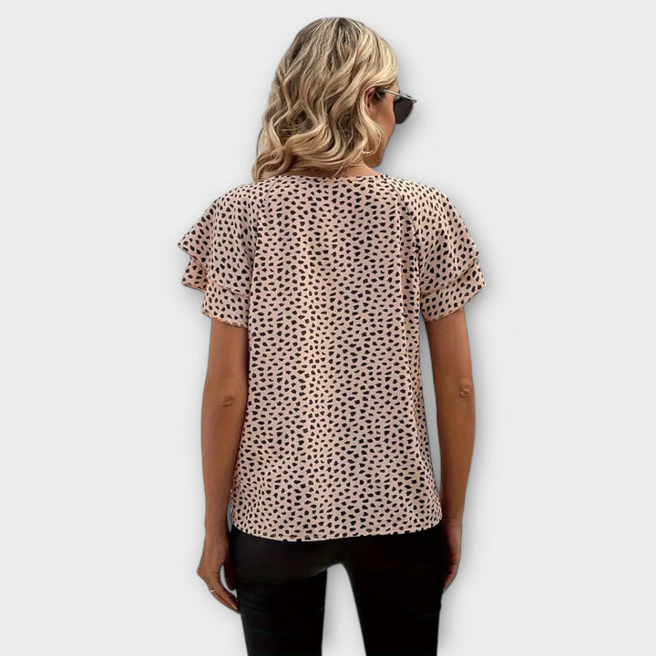 Órla - Elegant Ruffled Top