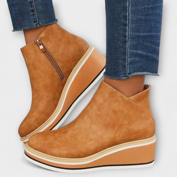 Bláthnaid - Stylish and Cozy Boots