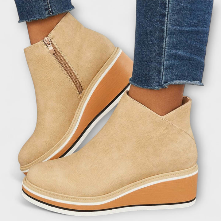 Bláthnaid - Stylish and Cozy Boots