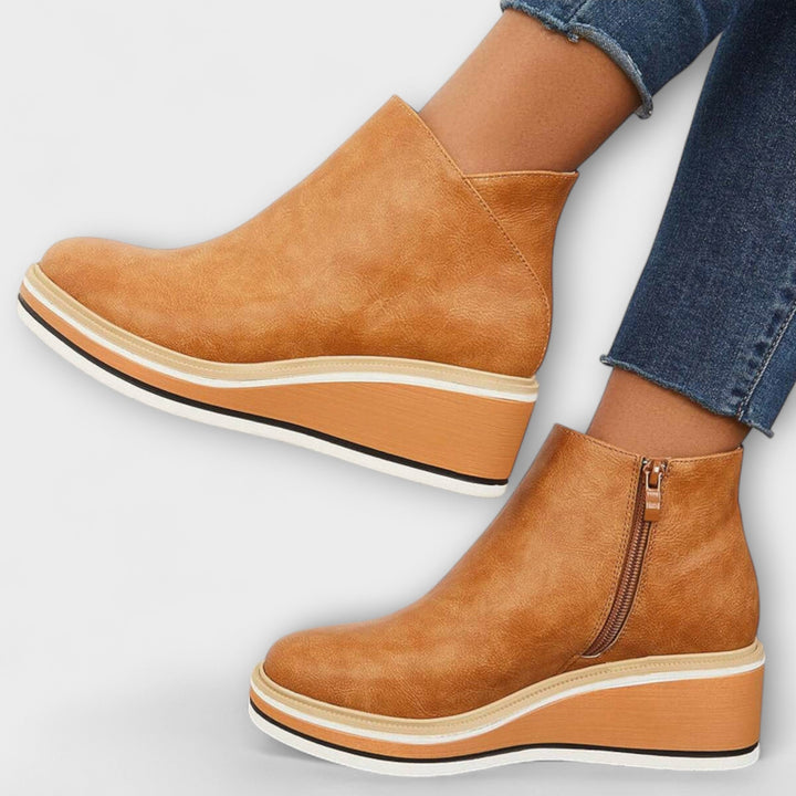 Bláthnaid - Stylish and Cozy Boots