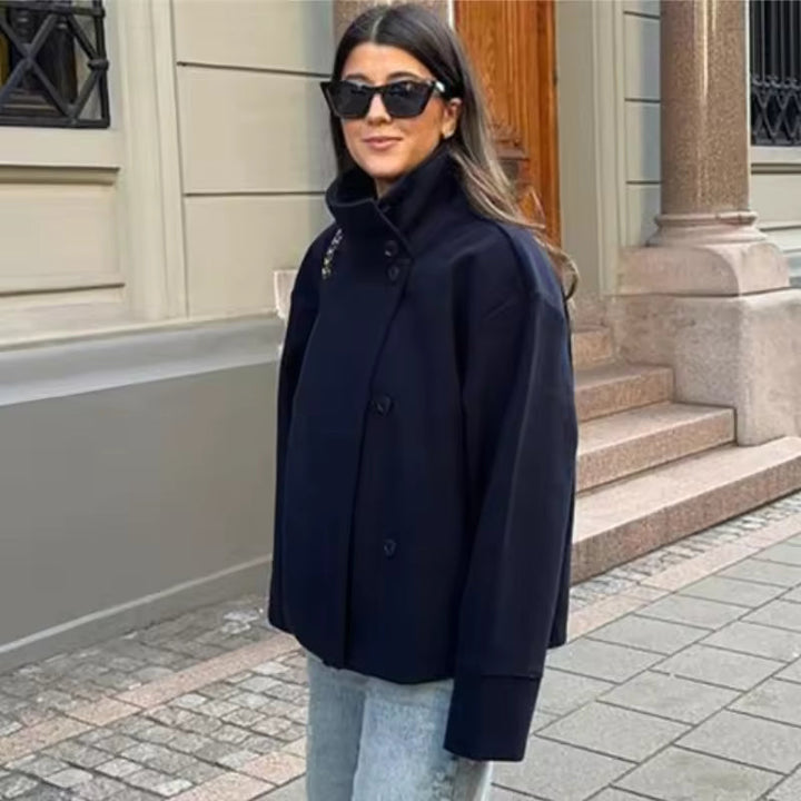 Bláthnaid - Chic Short Coat