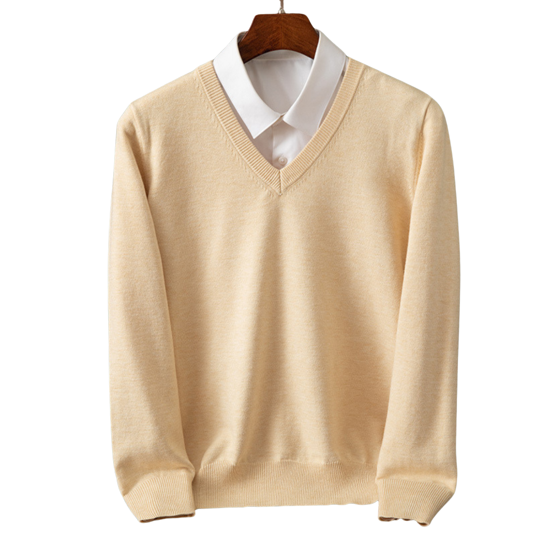 Éanna - Chic V-Neck Sweater