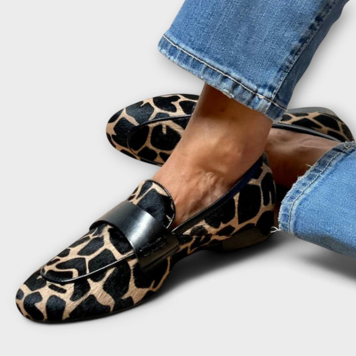 Aoibhinn - Leopard Print Clogs