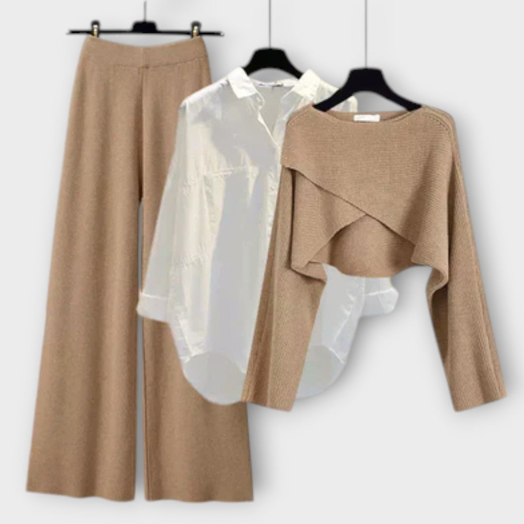 Aoibhín - Stylish and Cozy Ensemble