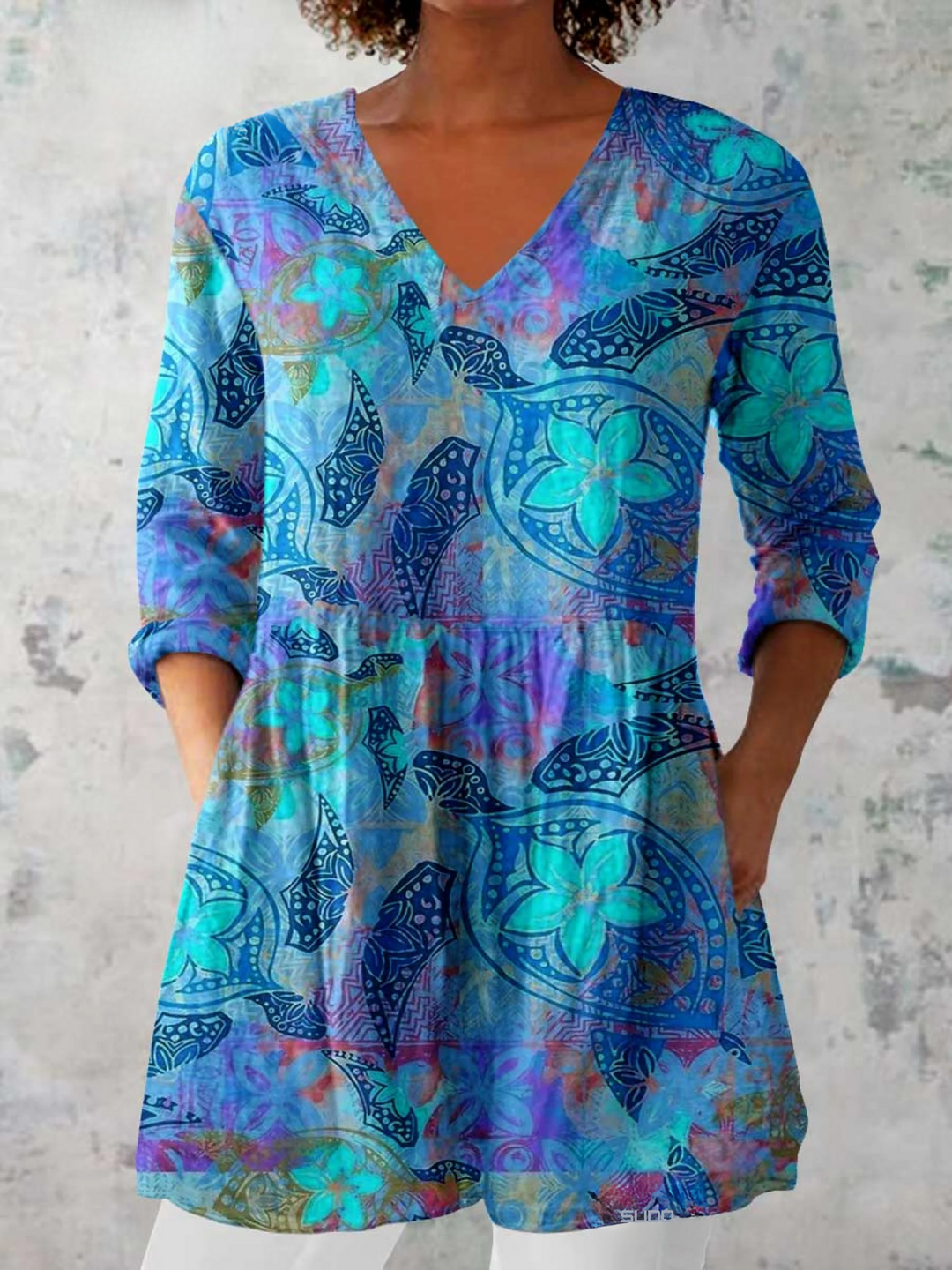 Saoirse | V-Neck Long Blouse