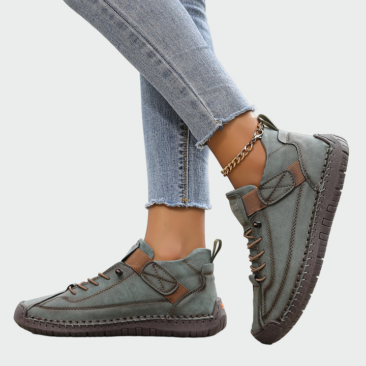 Doirinn - Relaxed Athletic Sneakers