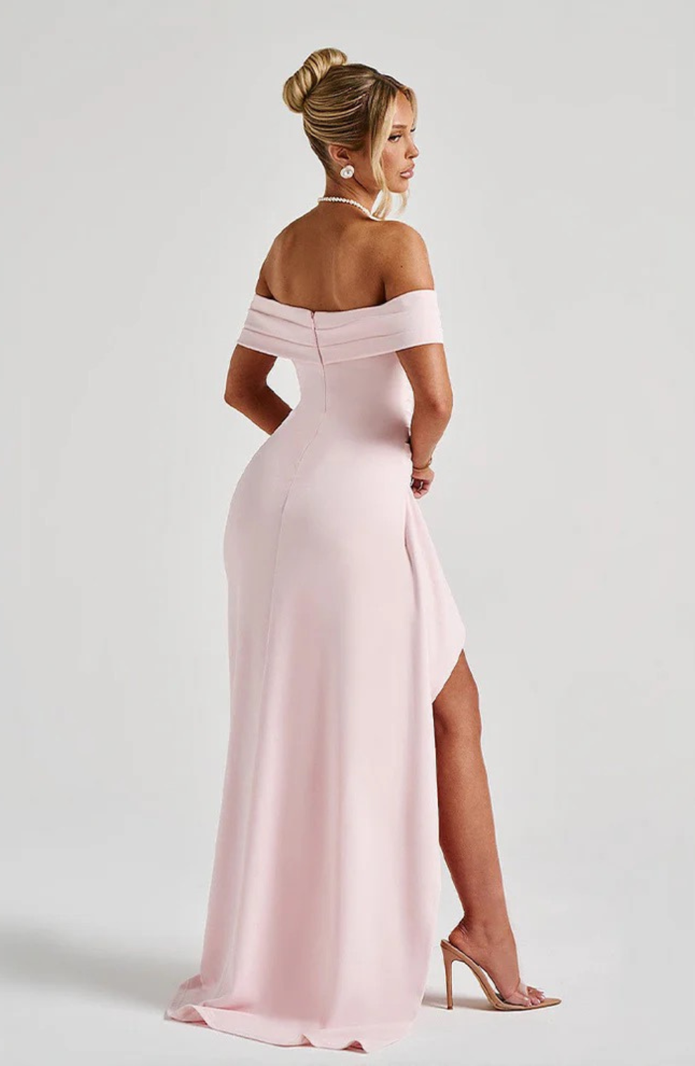 Damhnait - Chic Maxi Dress