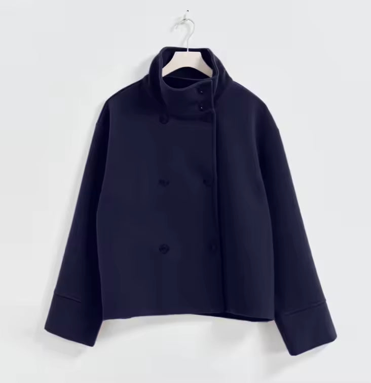 Bláthnaid - Chic Short Coat