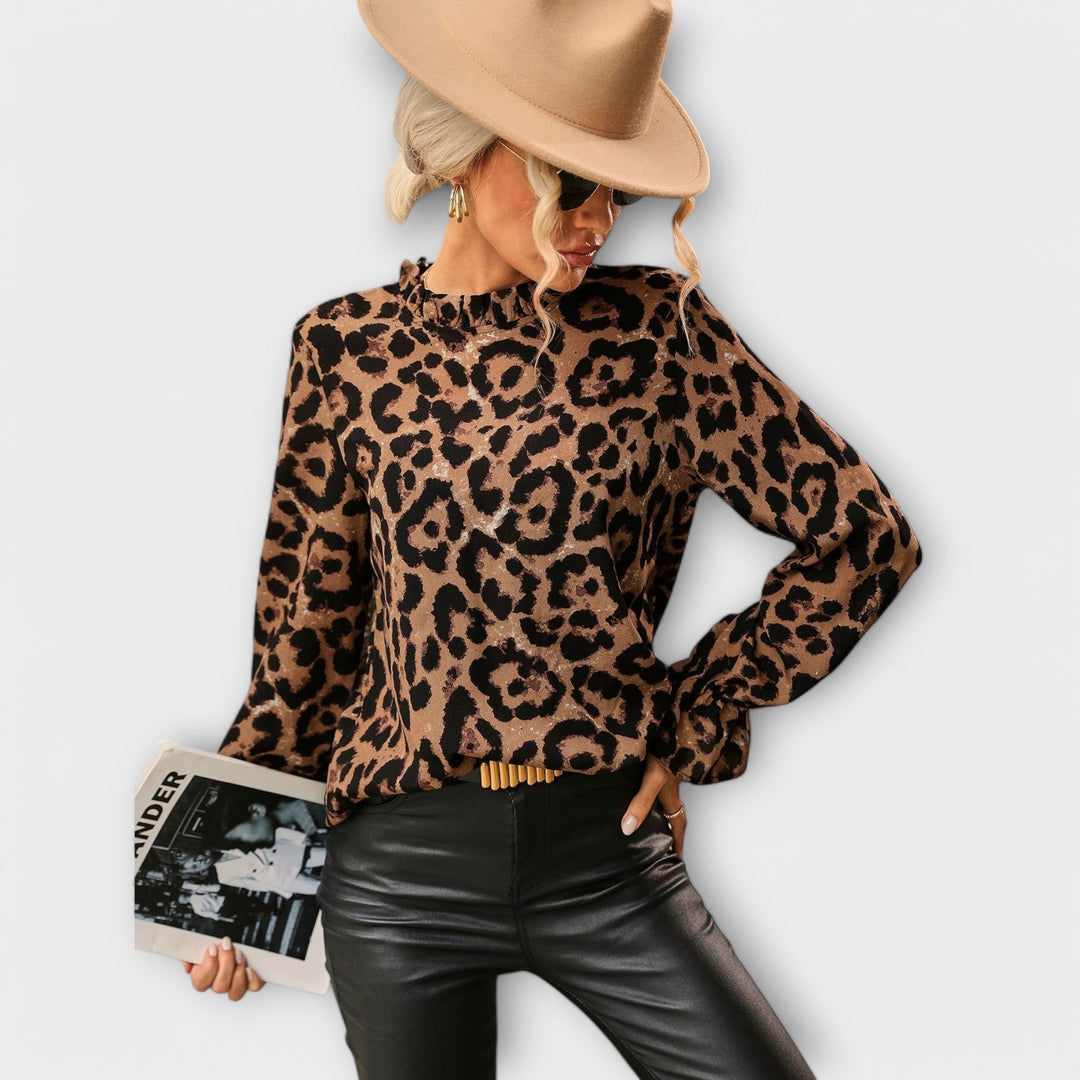 Saoirse - Chic Leopard Print Blouse