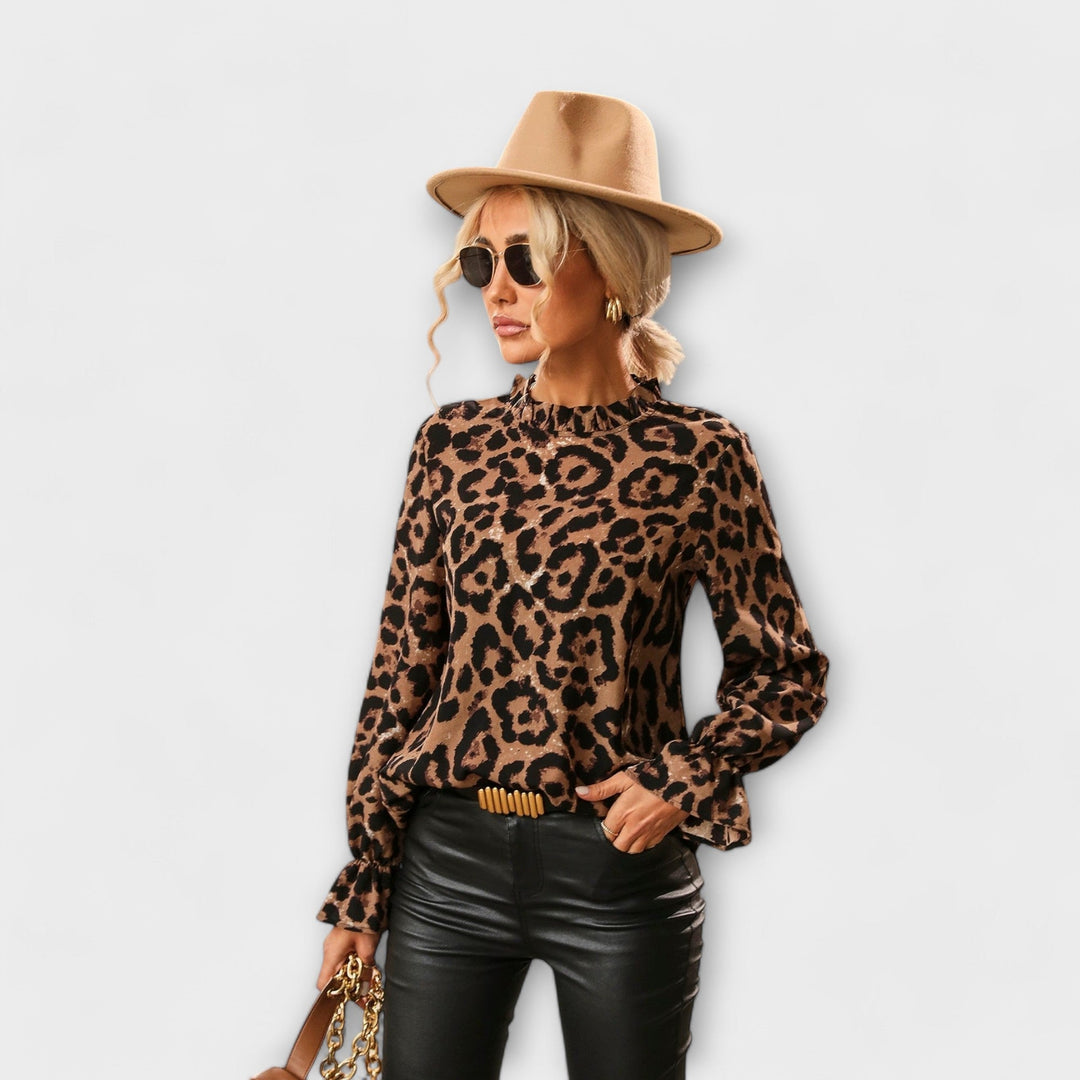 Saoirse - Chic Leopard Print Blouse