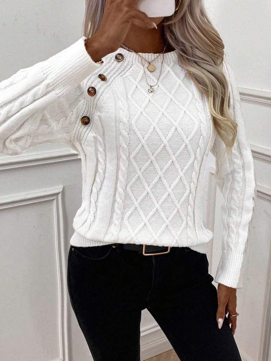 Éabha - Stylish Twisted Jumper