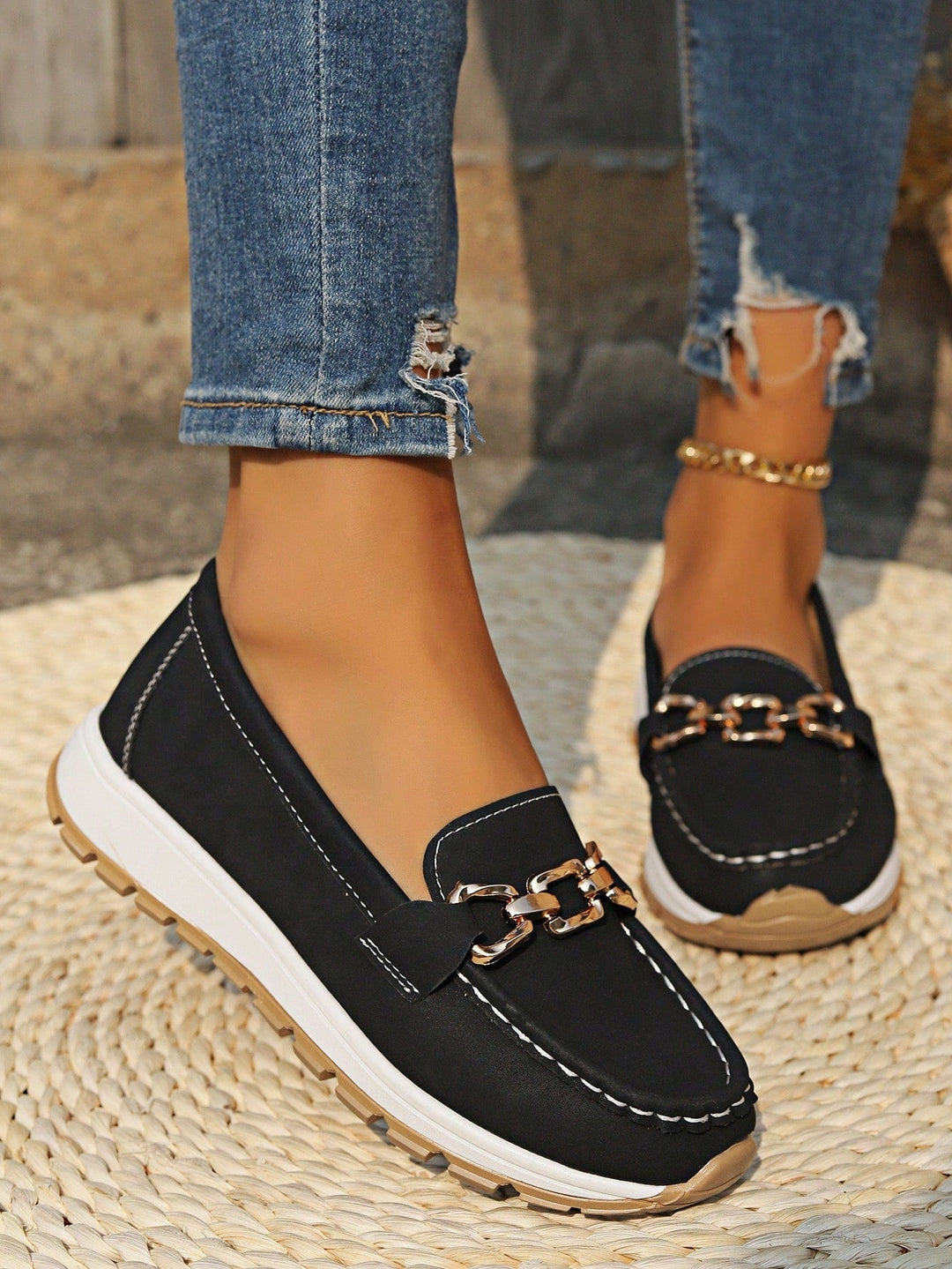 Aoibhín - Buckled Flat Shoes