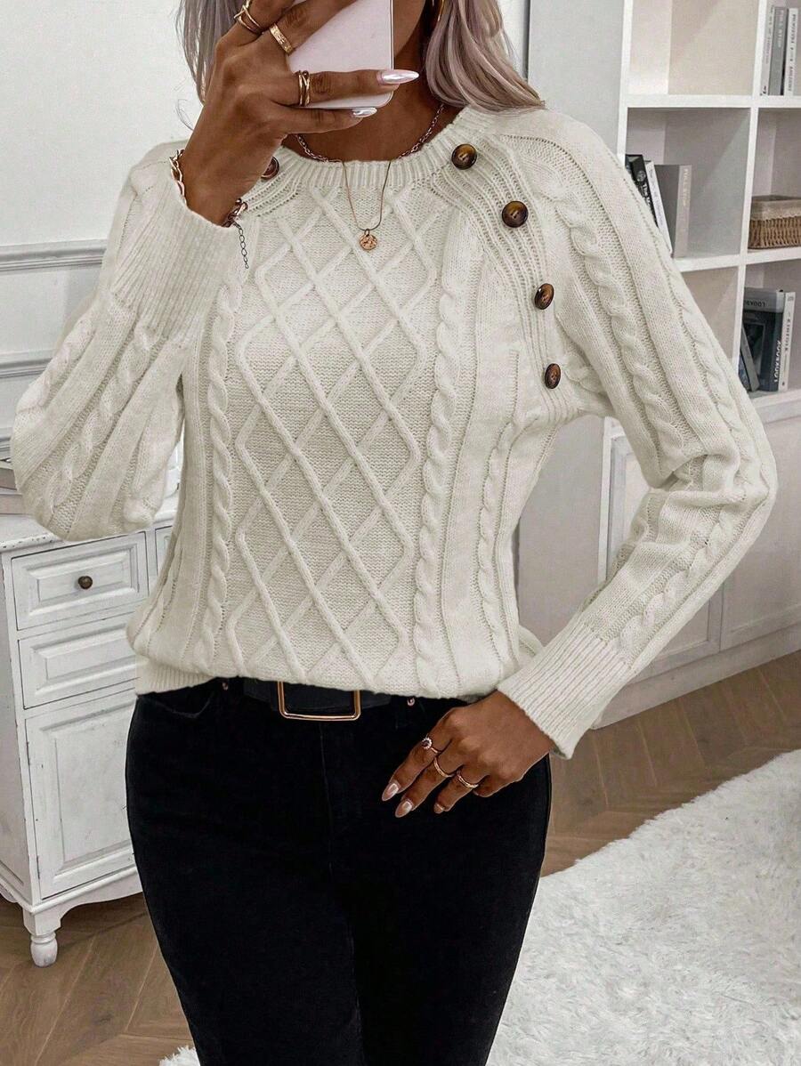 Éabha - Stylish Twisted Jumper