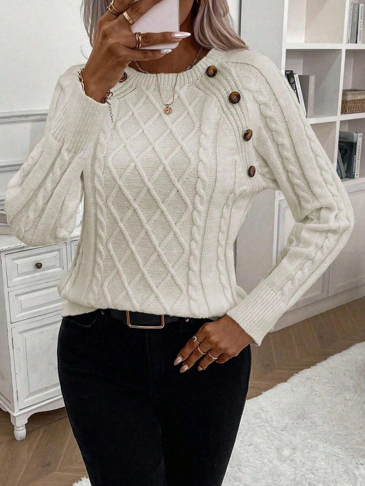 Éabha - Stylish Twisted Jumper