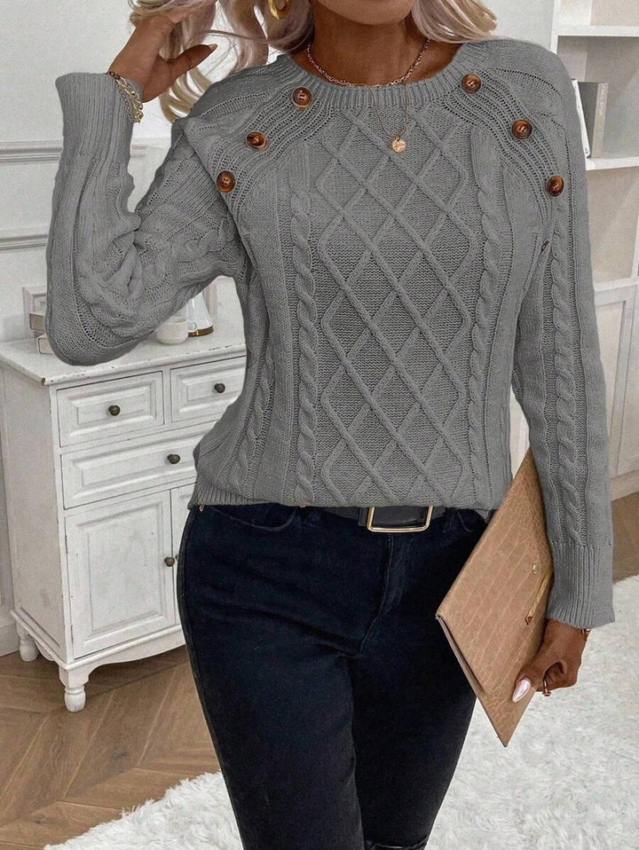 Éabha - Stylish Twisted Jumper