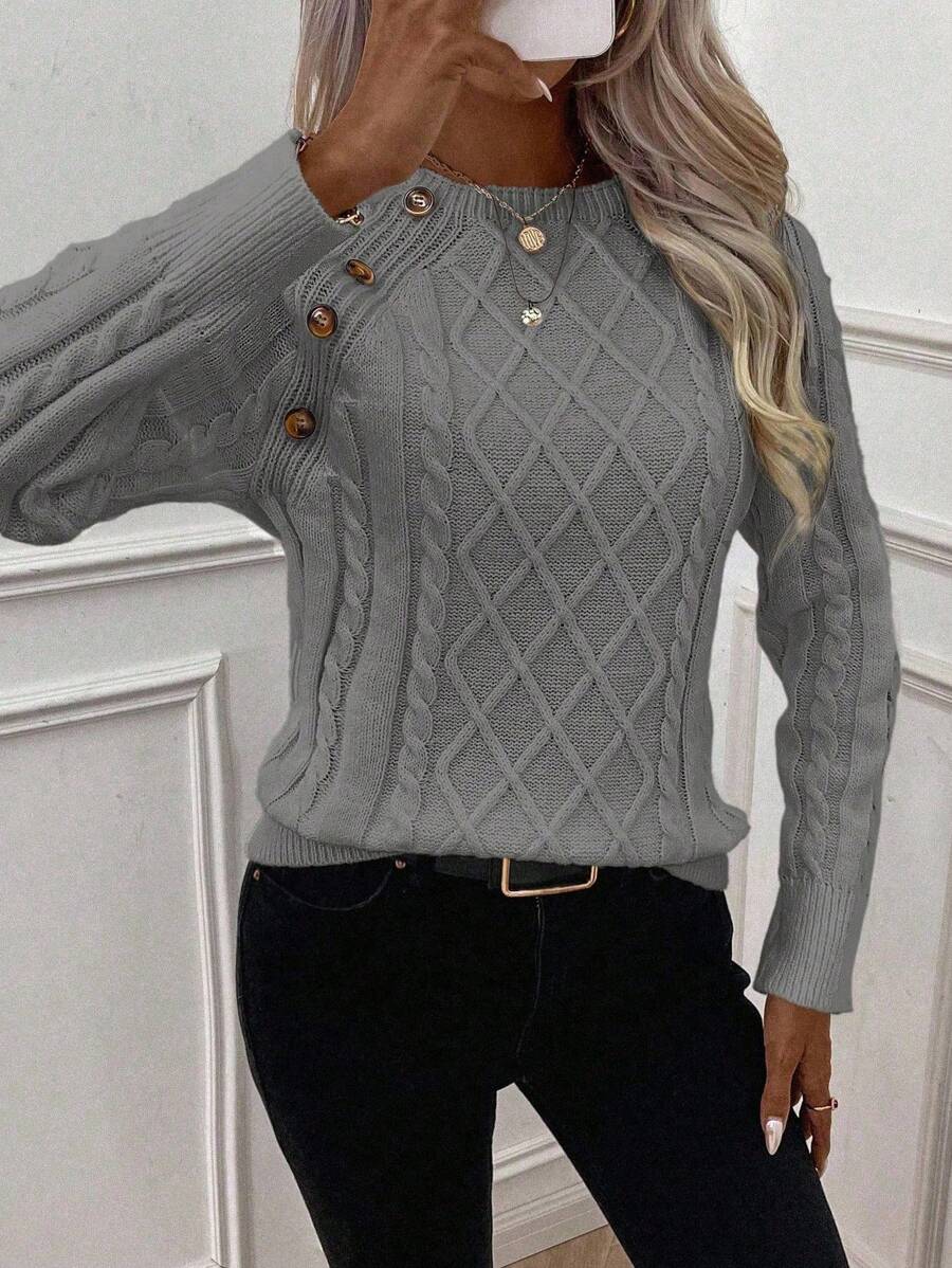 Éabha - Stylish Twisted Jumper