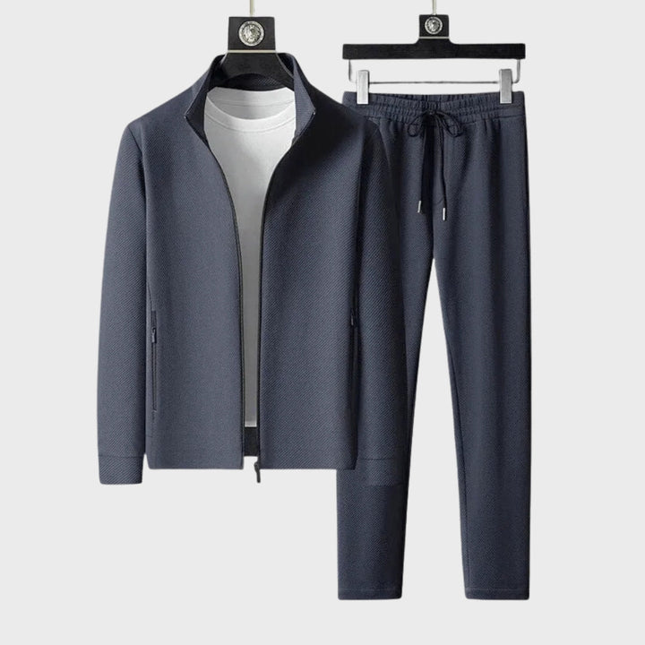 Seán - Chic Athletic Ensemble
