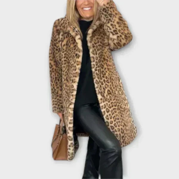 Maëva - Chic Leopard Print Coat