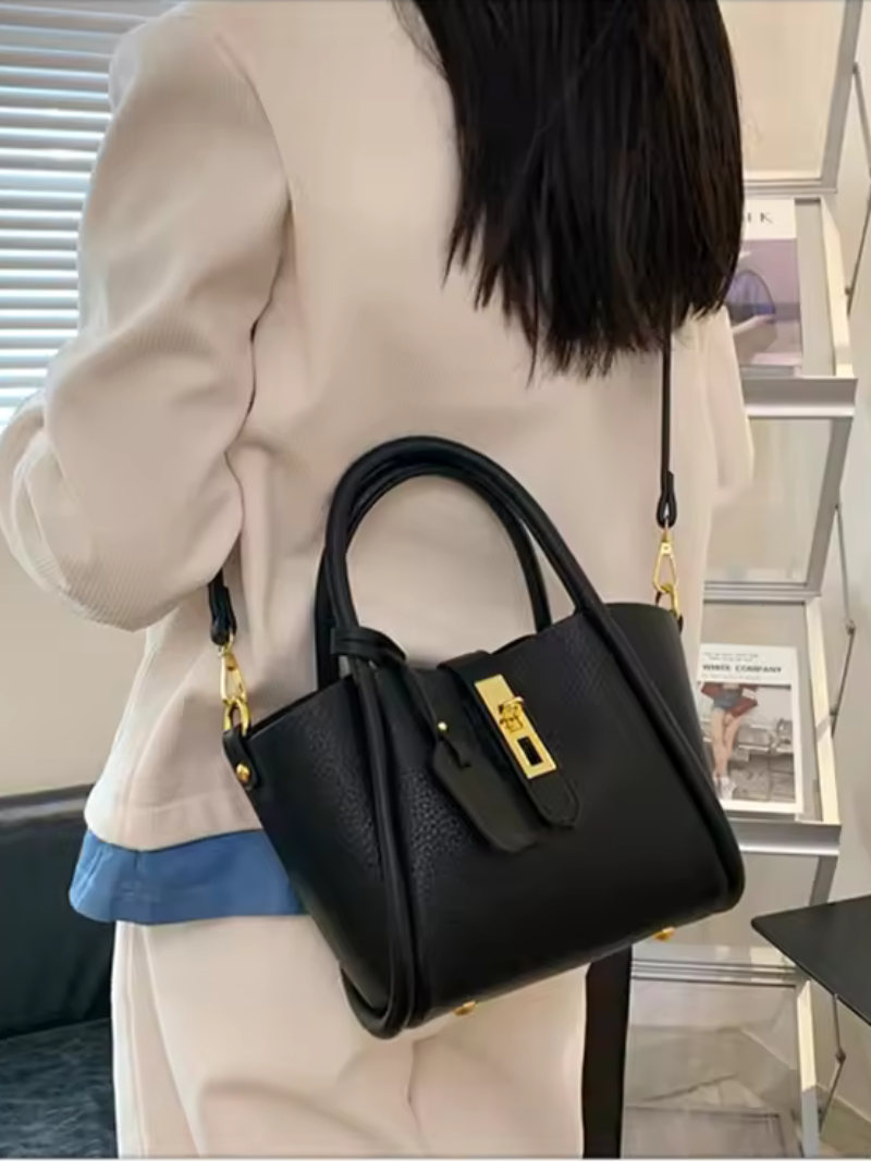 Rita - Chic Handbag