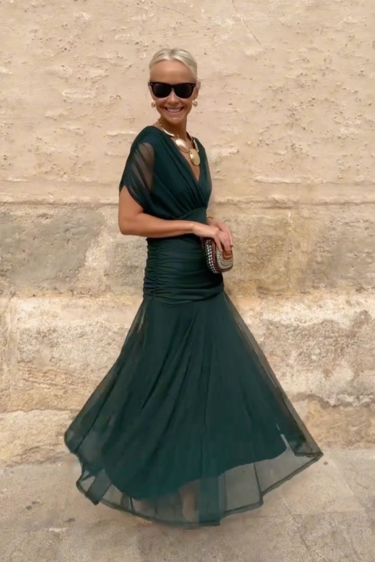 Caoimhe - Pleated V-Neck Maxi Dress