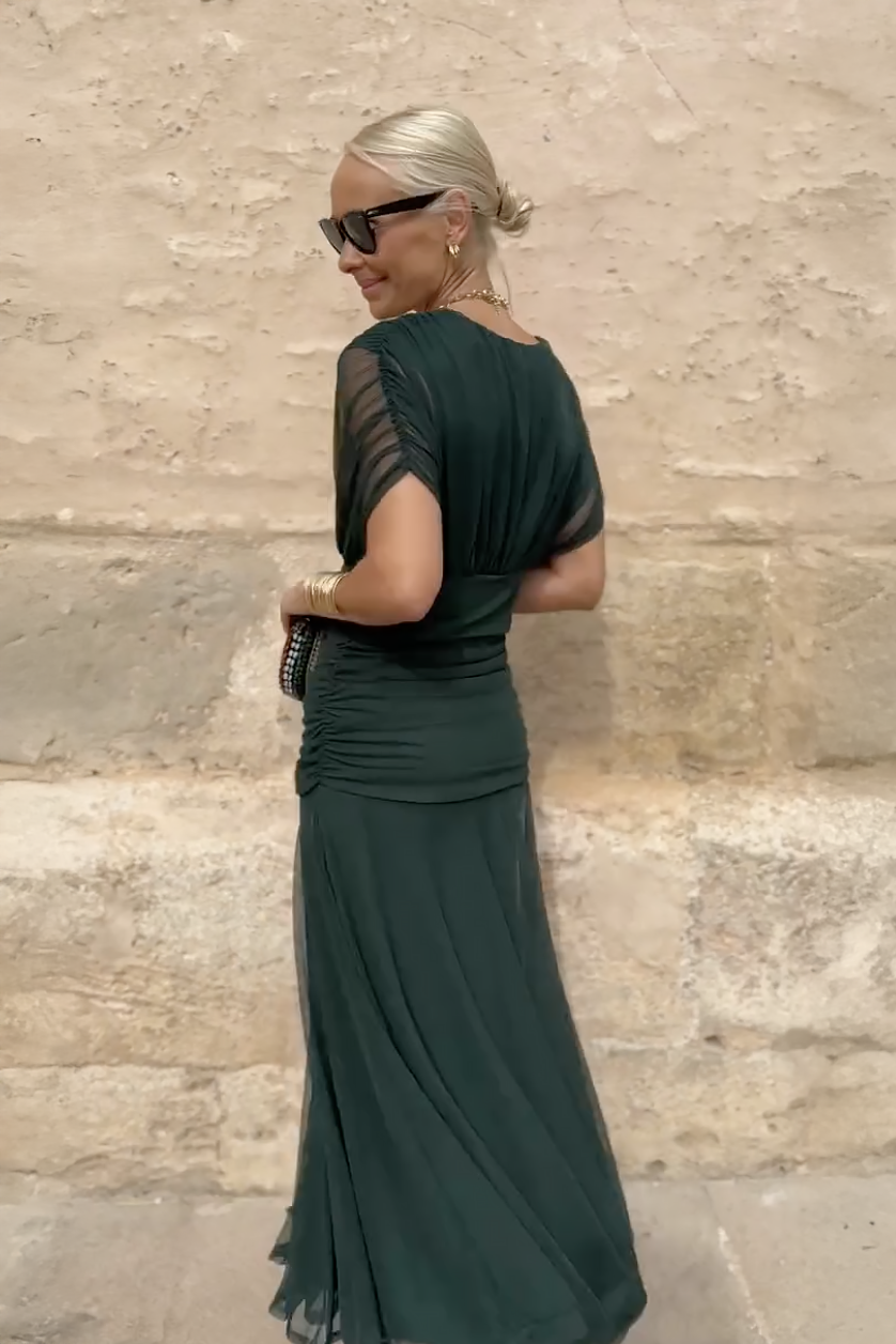Caoimhe - Pleated V-Neck Maxi Dress