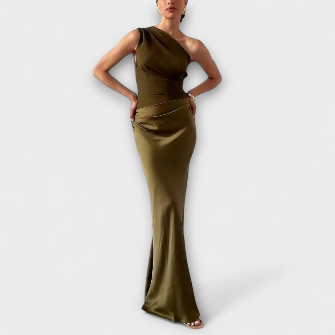 Órla - Asymmetrical Gown