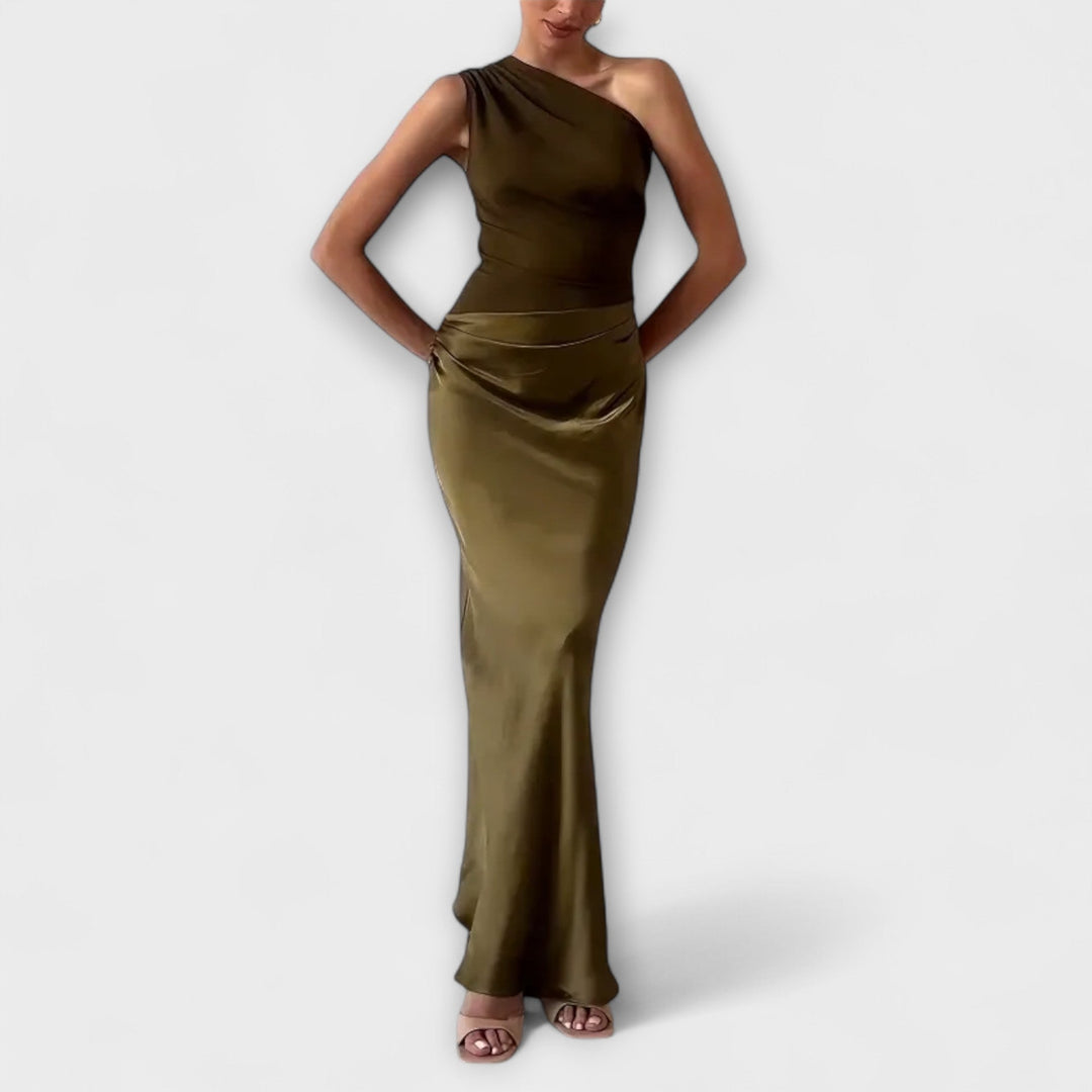 Órla - Asymmetrical Gown
