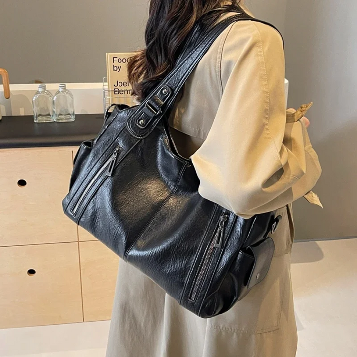 Tríona - Chic Shoulder Bag