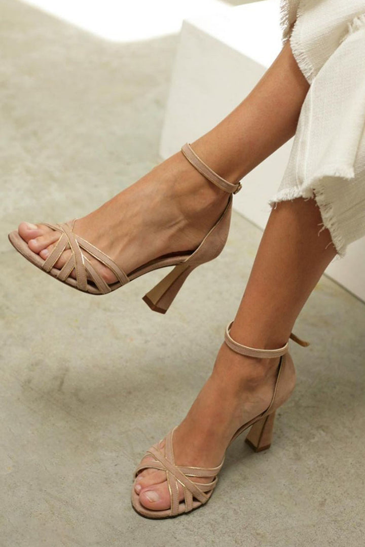 Éilis - Chic Patchwork Sandals