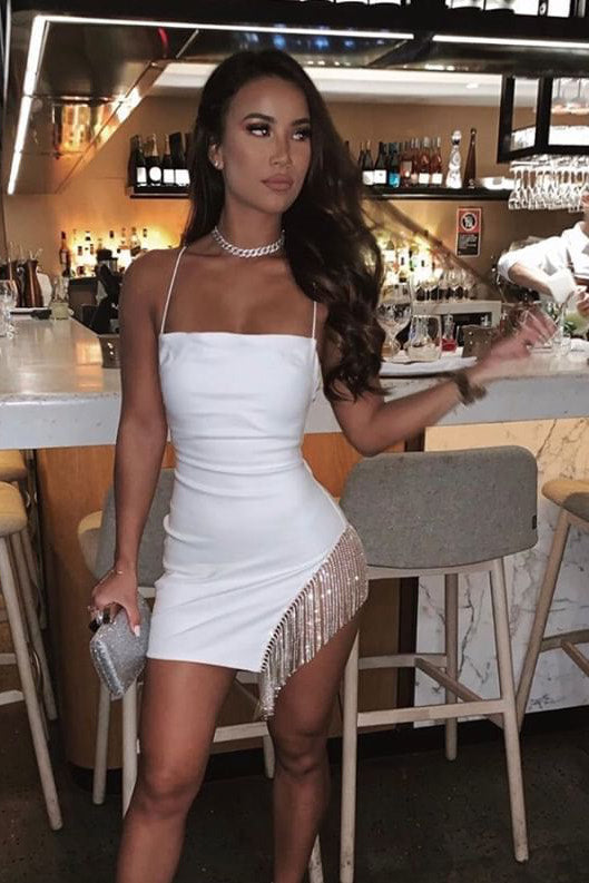 Ailís - Chic Mini Dress