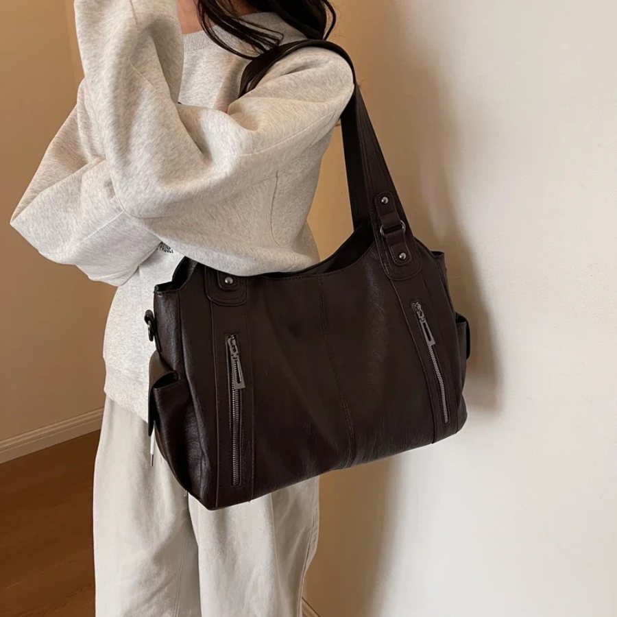Aobhnait - Elegant Shoulder Bag