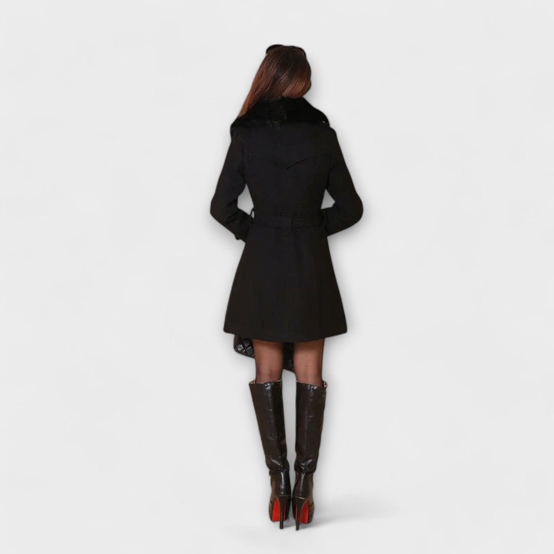 Gormfhlaith - Chic and Cozy Coat