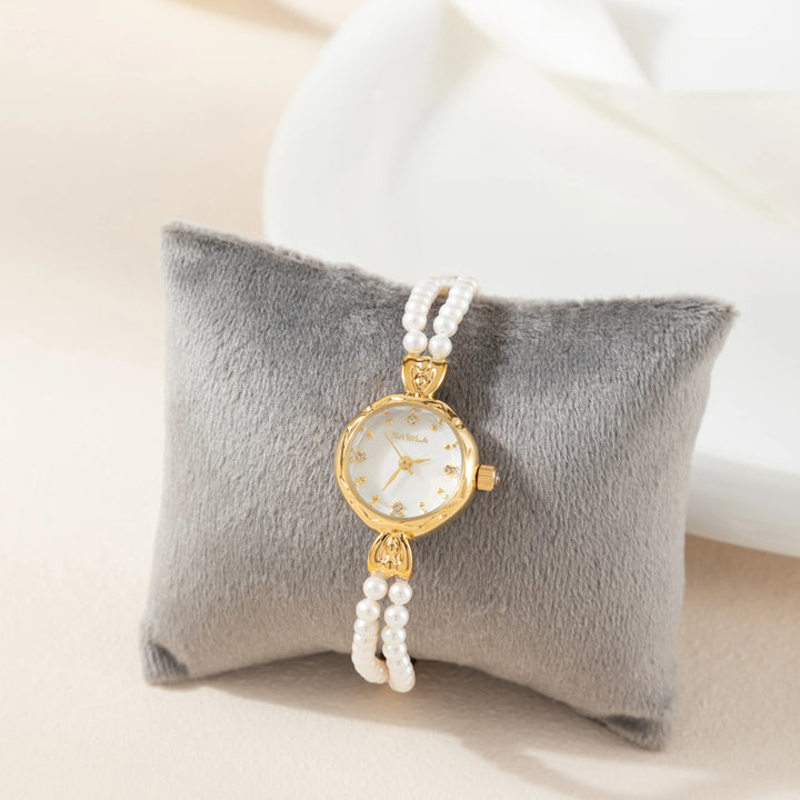 Fiona - Sophisticated Gold Timepiece
