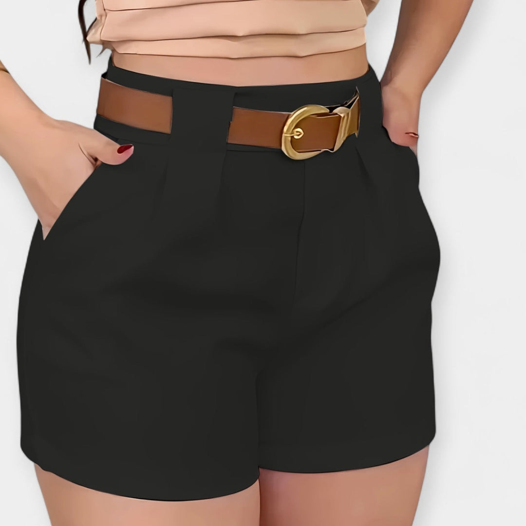 Ailís - Chic Pleated Shorts