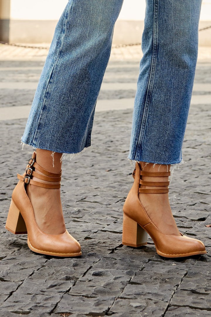 Aoife - Chic Chunky Sandals