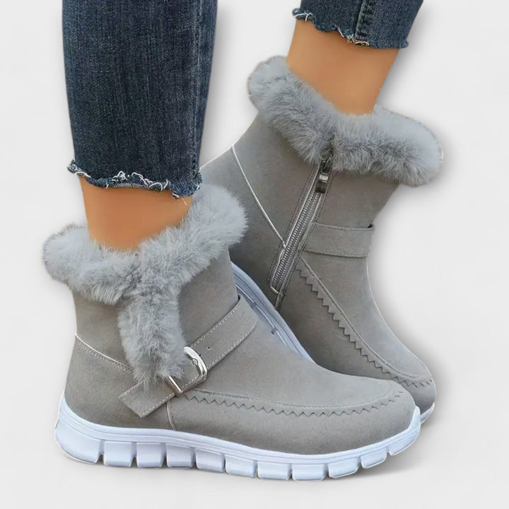 Sadhbh - Classic Lined Chelsea Boots