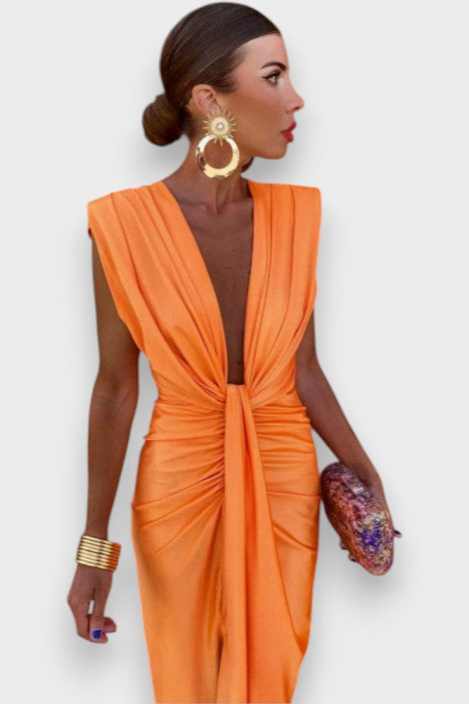 Aoibhinn - Chic Pleated Dress