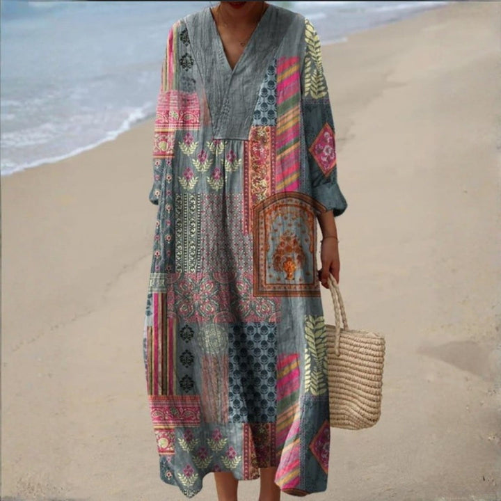 Nuala - Chic Dress