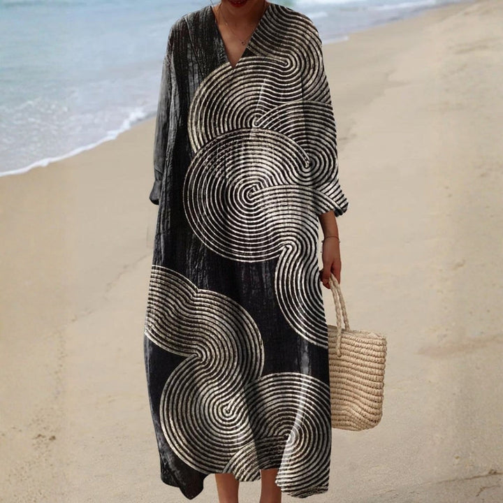 Fionnuala - Chic Dress