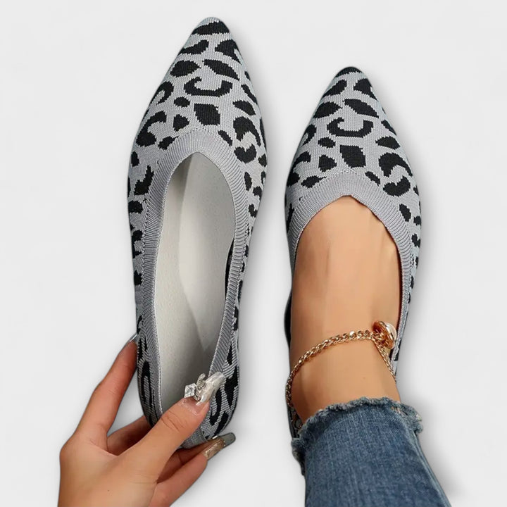 Deirbhile - Leopard-Patterned Ballet Flats