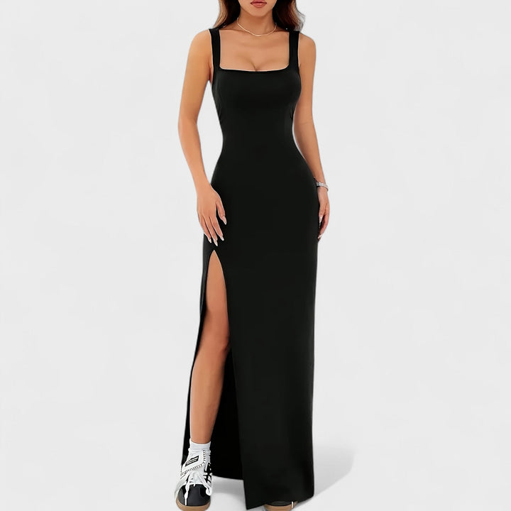 Odharnait - Elegant Long Split Dress