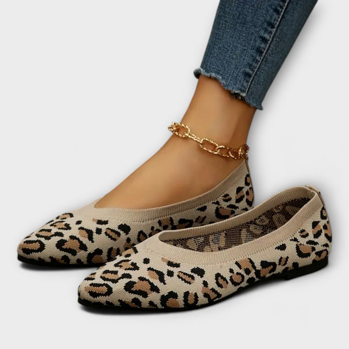 Deirbhile - Leopard-Patterned Ballet Flats