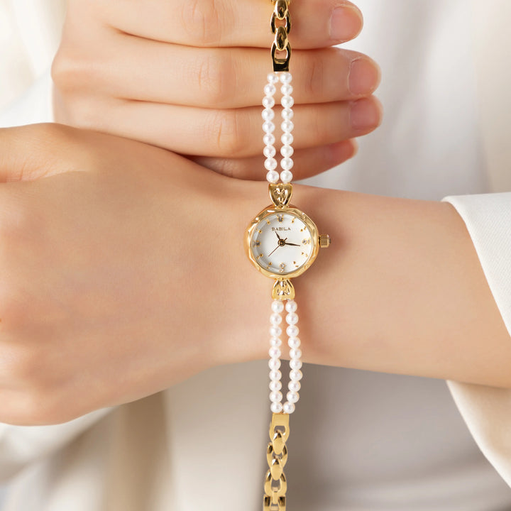 Fiona - Sophisticated Gold Timepiece