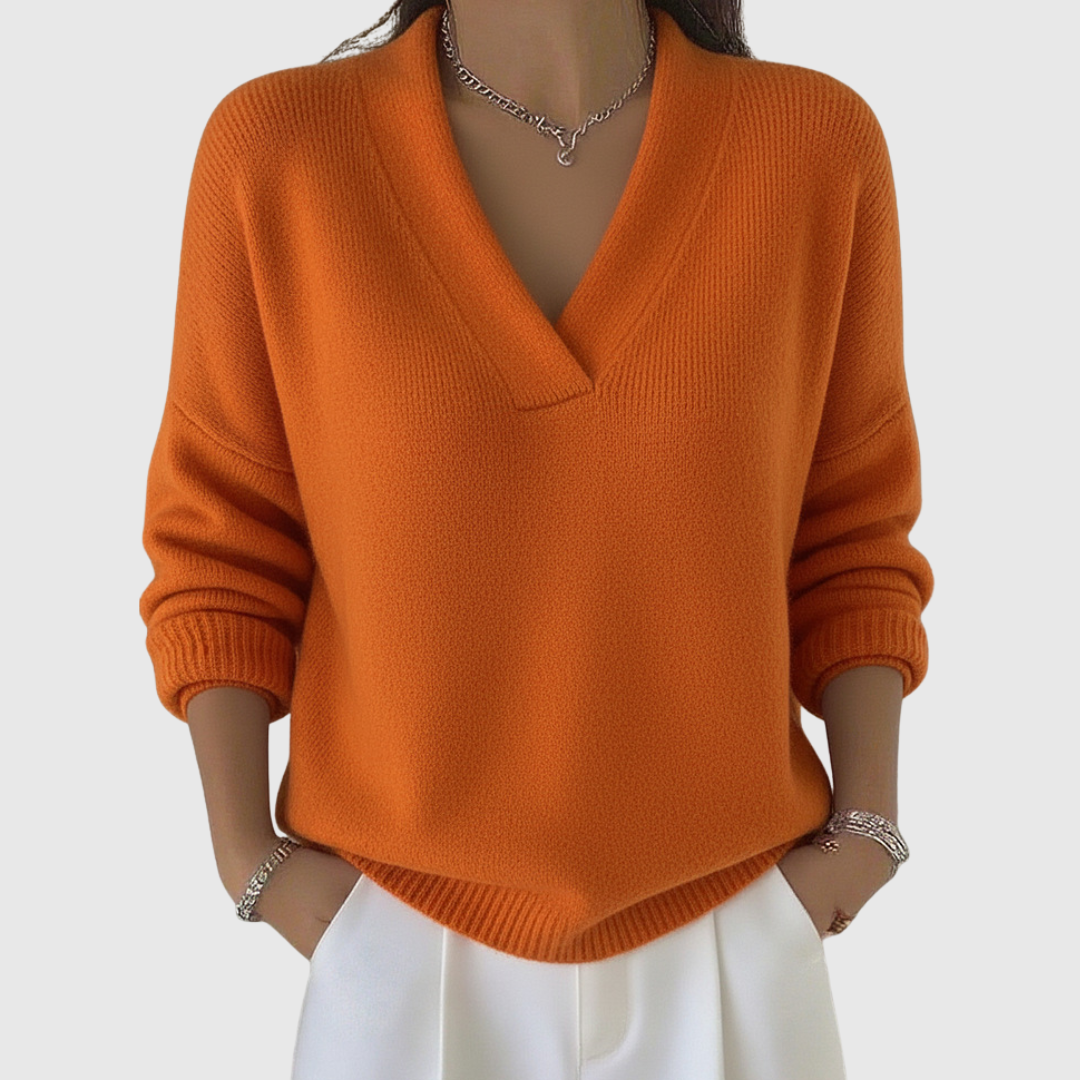 Ailbhe | Relaxed Fit Soft V-Neck Jumper
