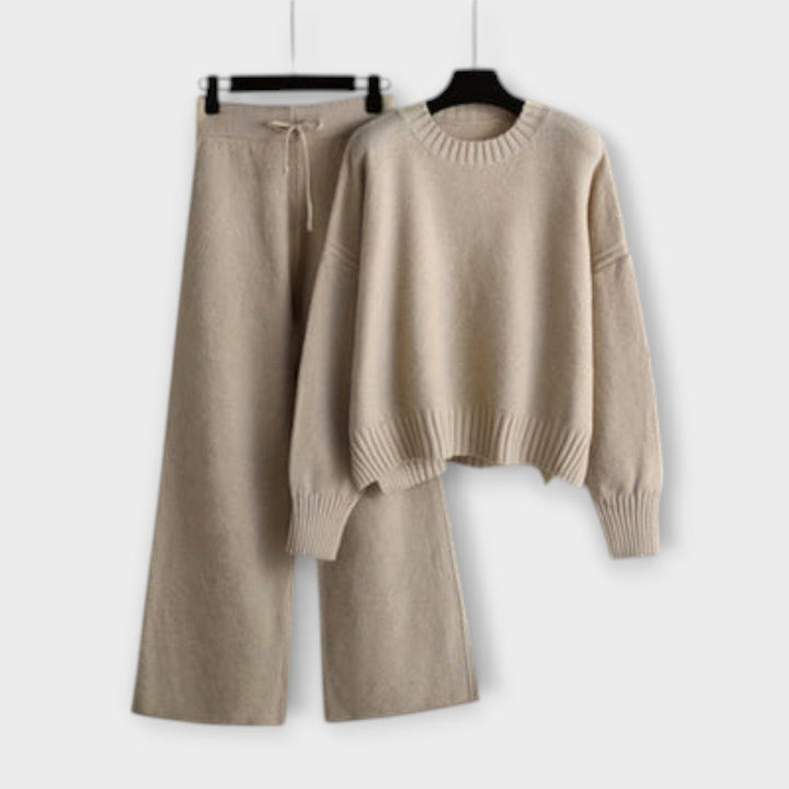 Aoibhinn - Chic Casual Ensemble