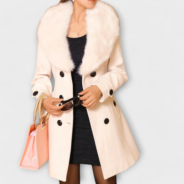 Gormfhlaith - Chic and Cozy Coat