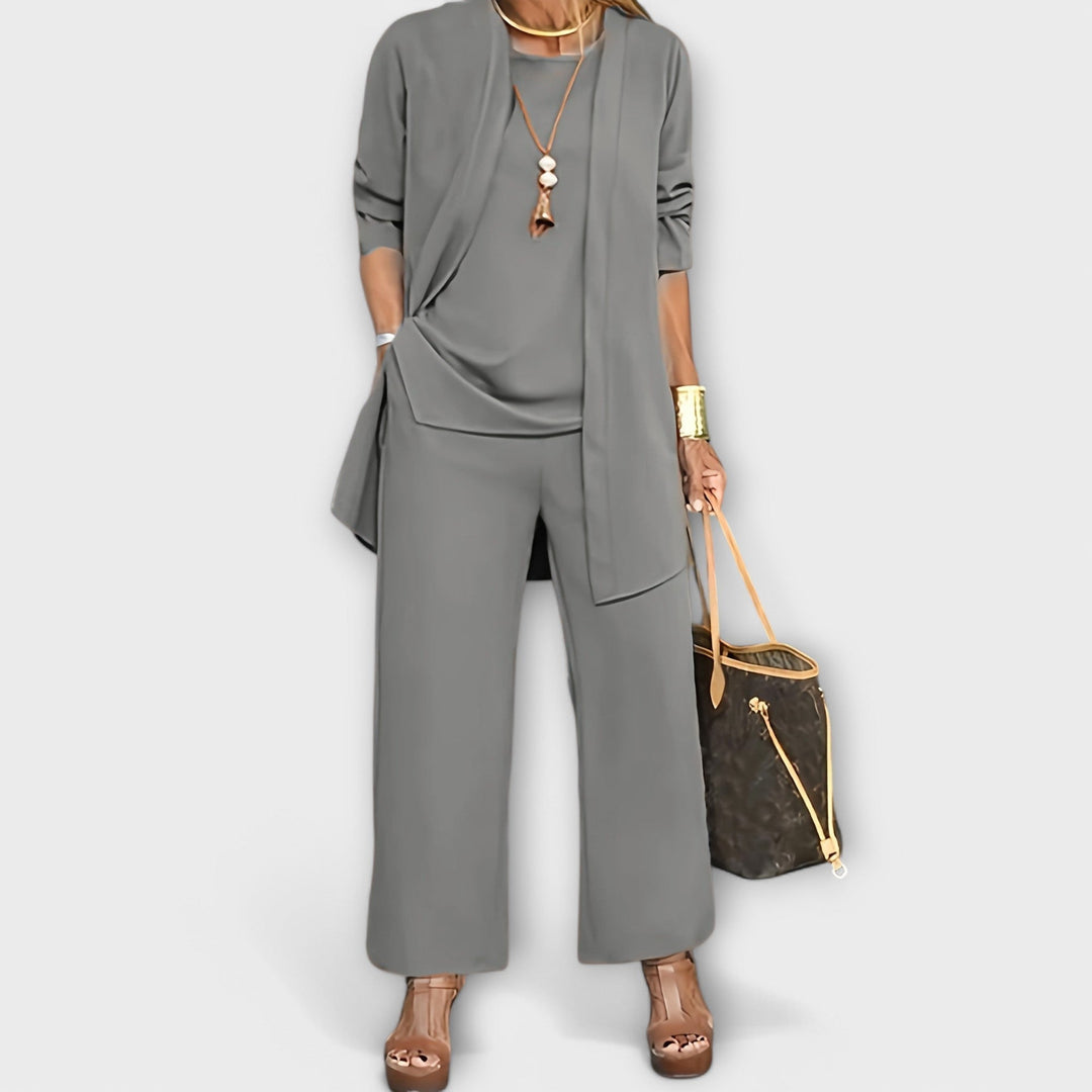 Órla - Chic and Cozy Ensemble