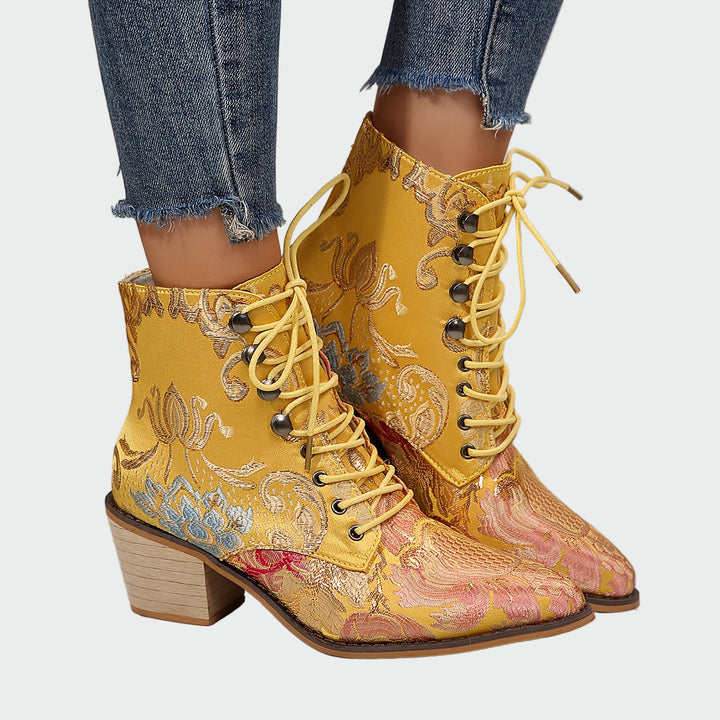 Rita - Ankle Boots with Oriental Design